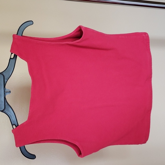 Cropped Tank Top - Picture 3 of 3